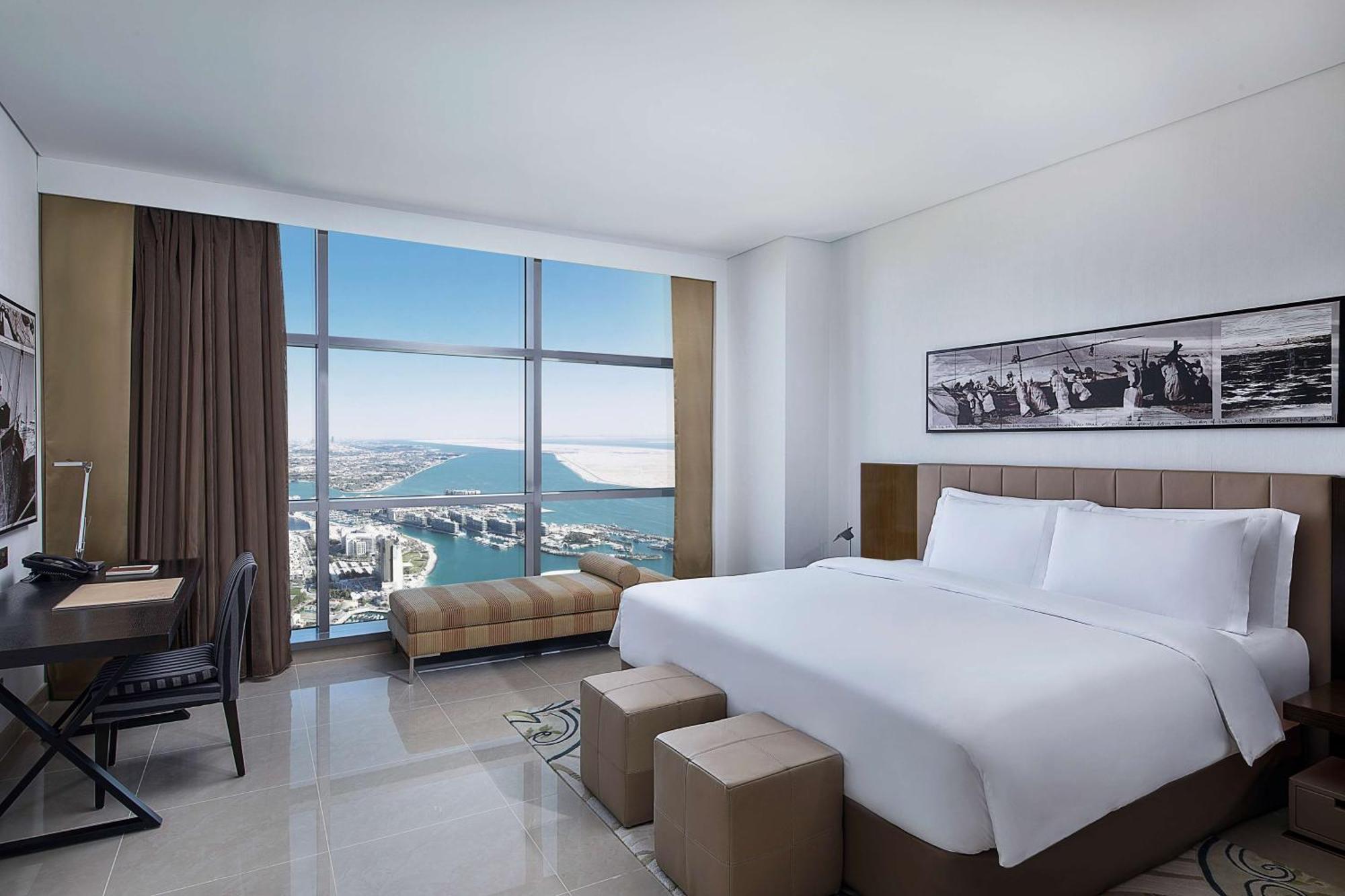 Appartamento con 2 Camere da Letto e Vista Mare