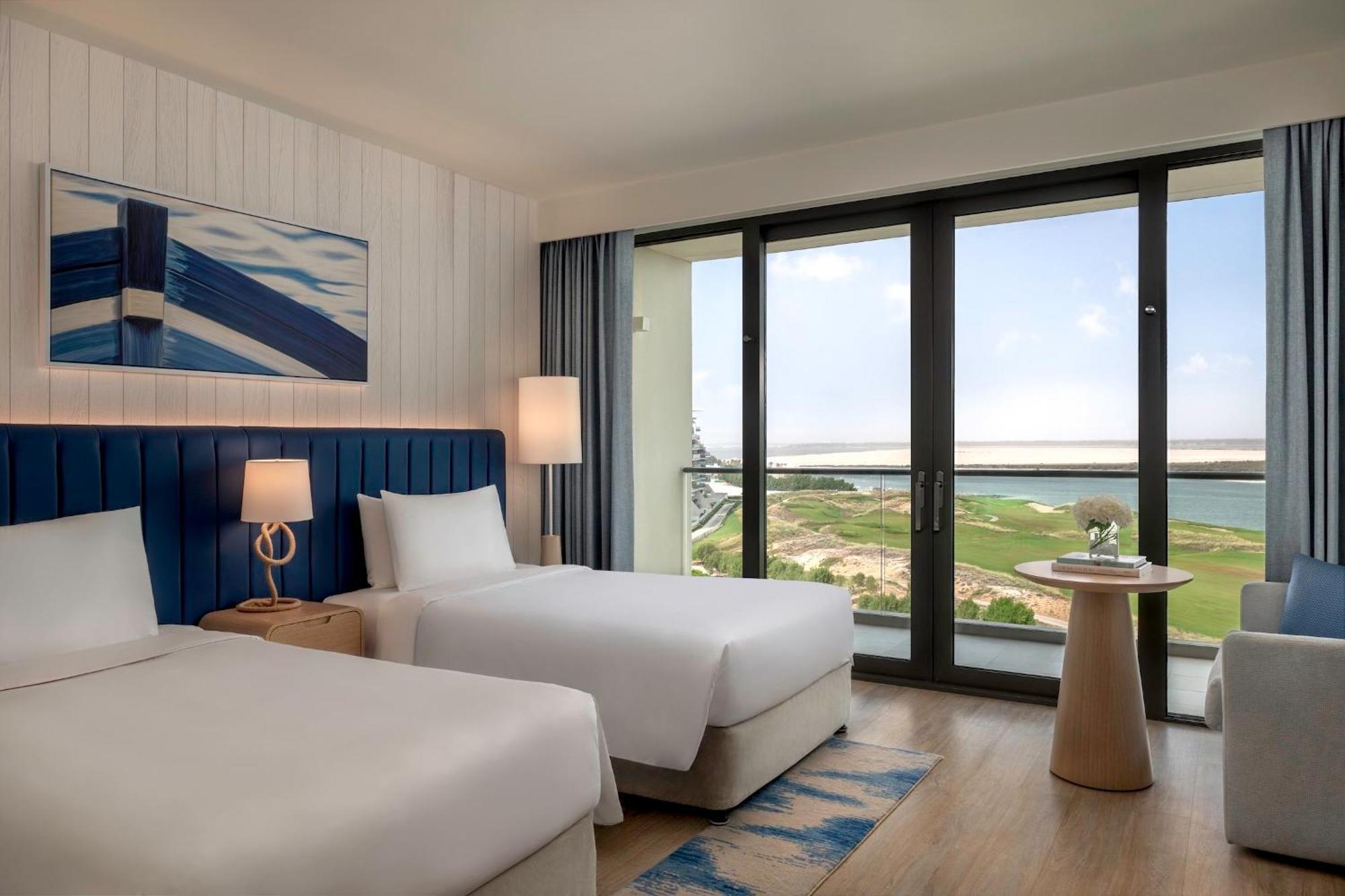 Deluxe Twin Room with Sea View - Theme Park Access,1722912856:JPEG