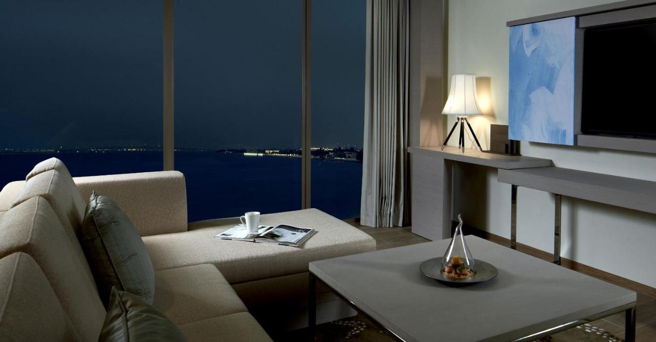 Suite Premium con vistas al mar y cama extragrande