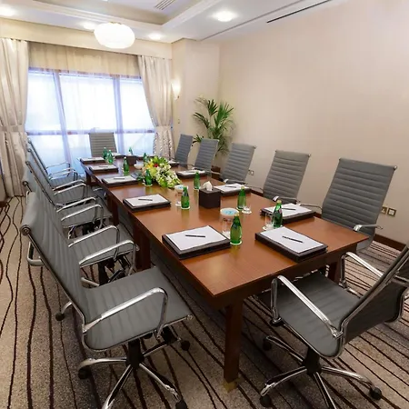 Grand Mercure Majlis Residences Abu Dhabi-2